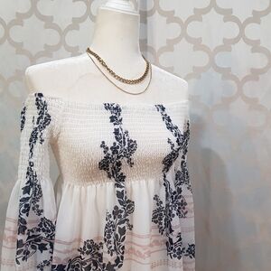 White and Black Off-Blouse